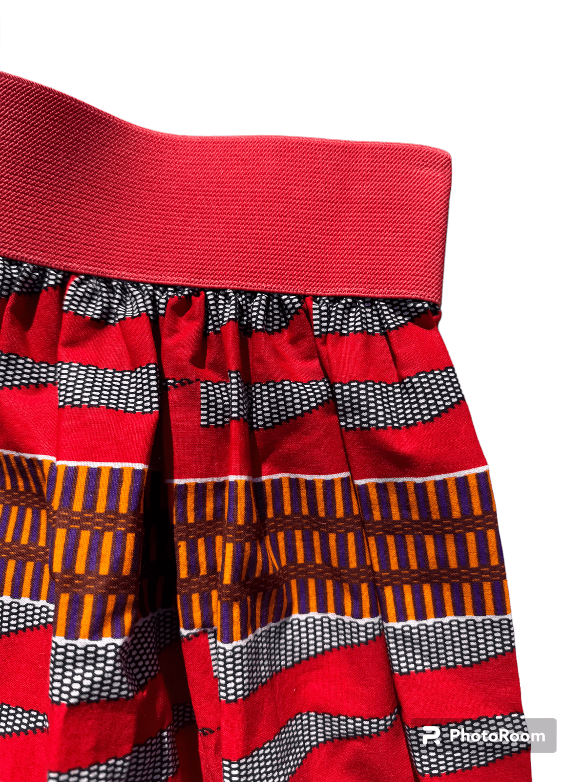 Stripes Red Elastic mini skirt coral elastic waist band close up