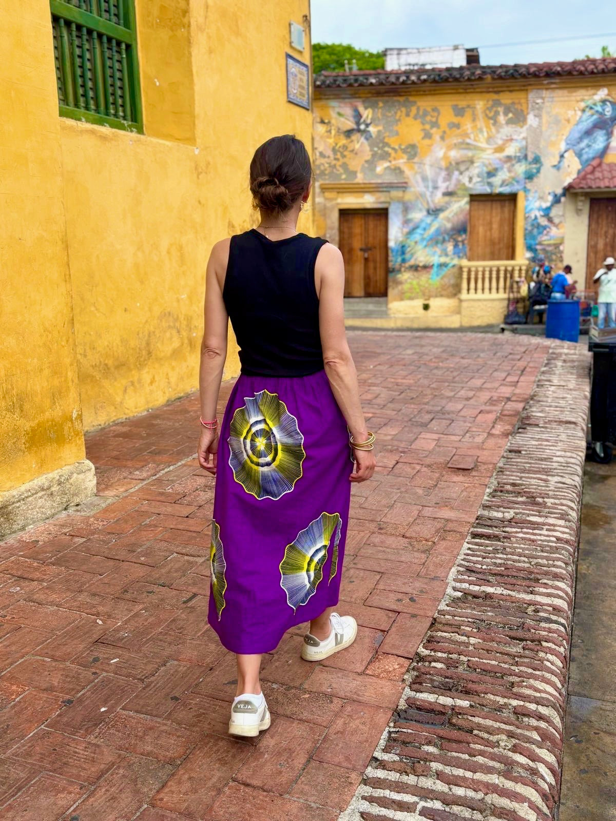 Vibrant Purple & Yellow Elastic Waist Midi Skirt