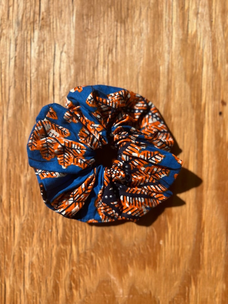 Scrunchie African Print orange and blue fern