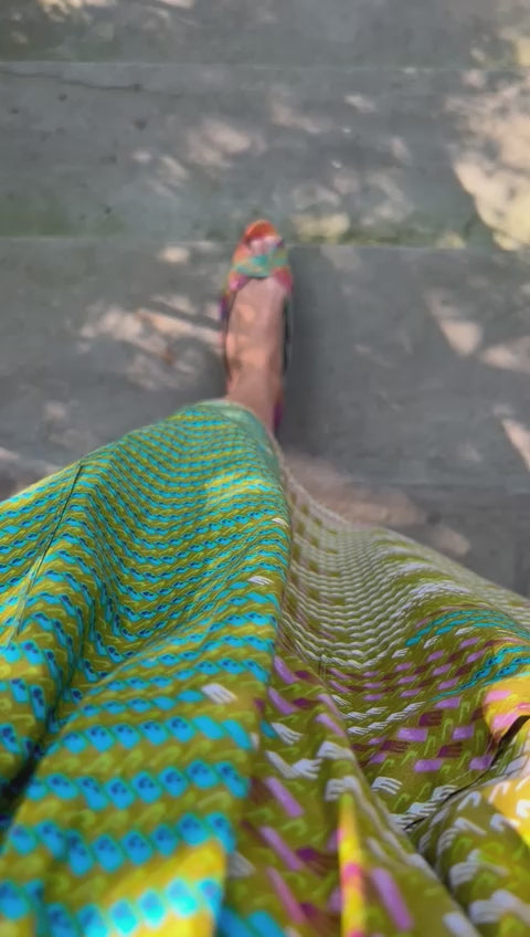 Green brick elastic waist midi skirt African print model is walking
